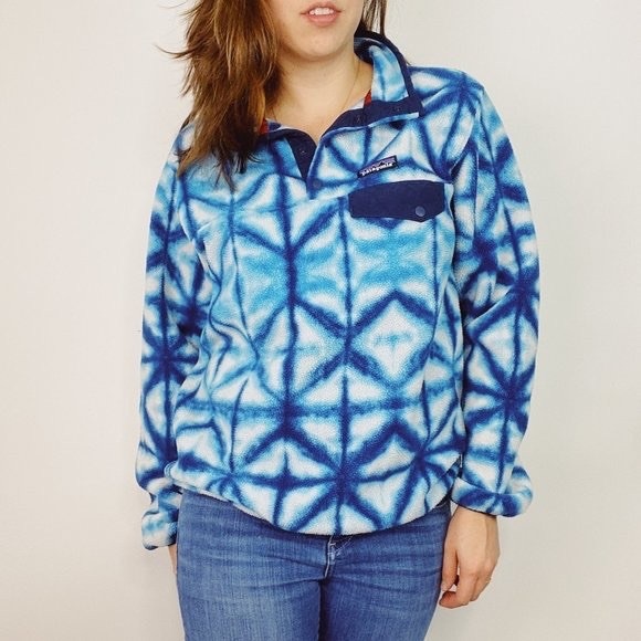 Patagonia Jackets & Blazers - Patagonia Women’s M Synchilla Snap-T Fleece Pullover Blue Shibori Tie Dye